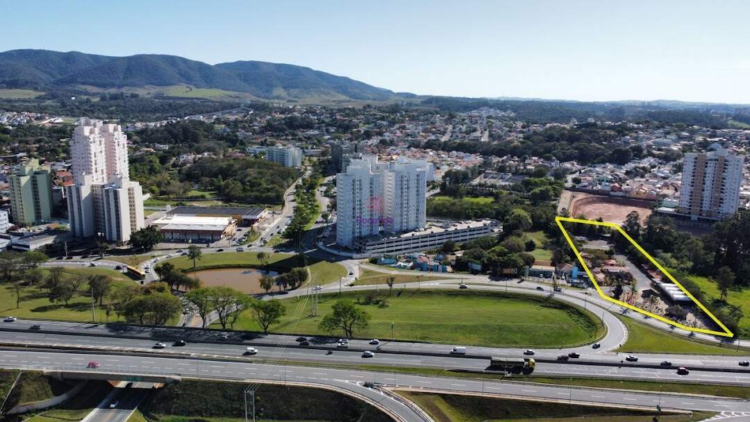 Terreno à venda no Bairro do Moisés: 