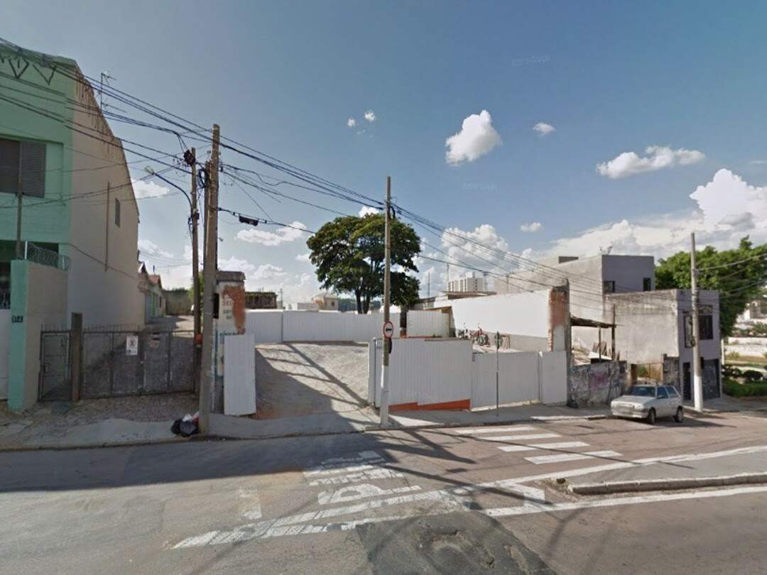 Terreno à venda no Centro: 