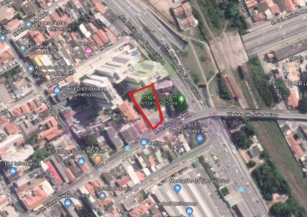 Terreno à venda no Centro: 