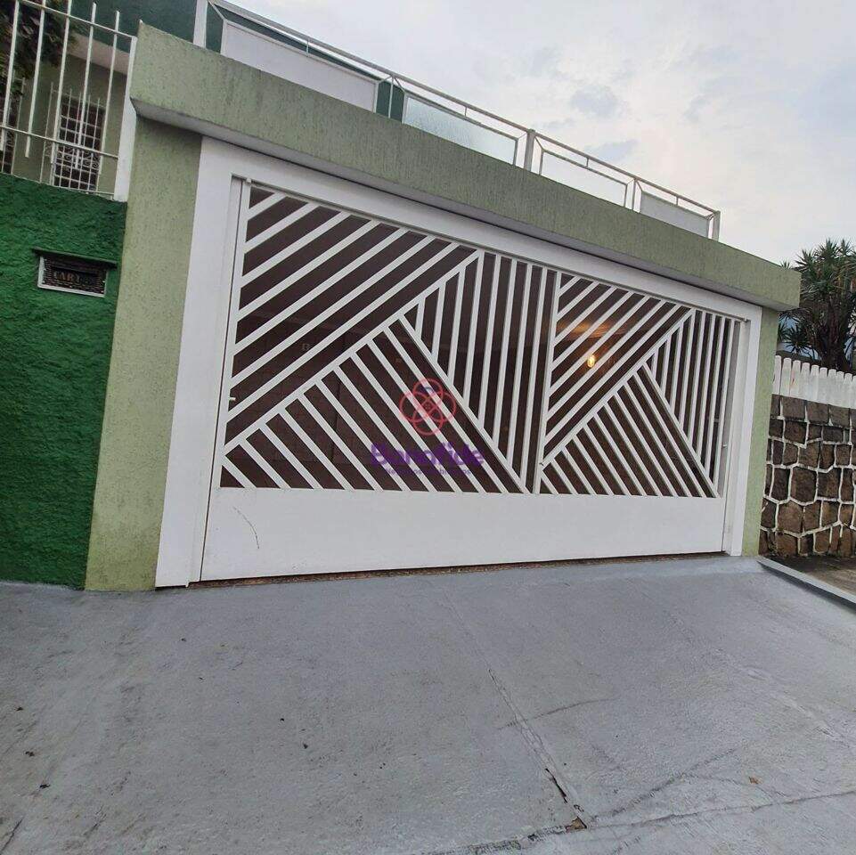 Casa à venda no Jardim Estádio: 