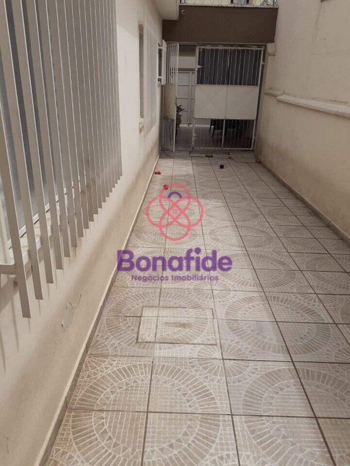 Casa à venda no Jardim Messina: 