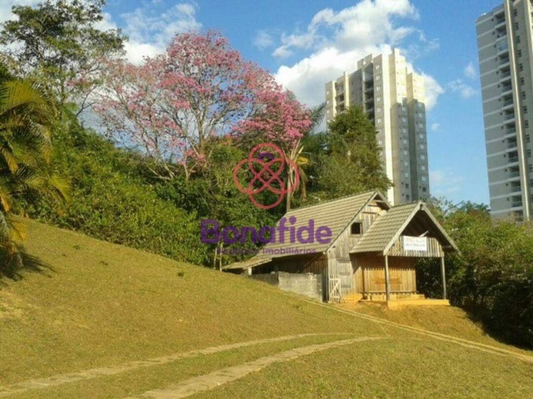 Área à venda no Jardim Nova América: 