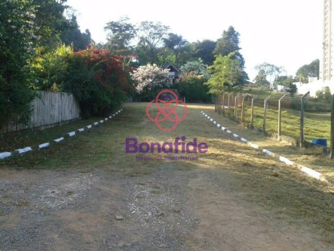 Área à venda no Jardim Nova América: 