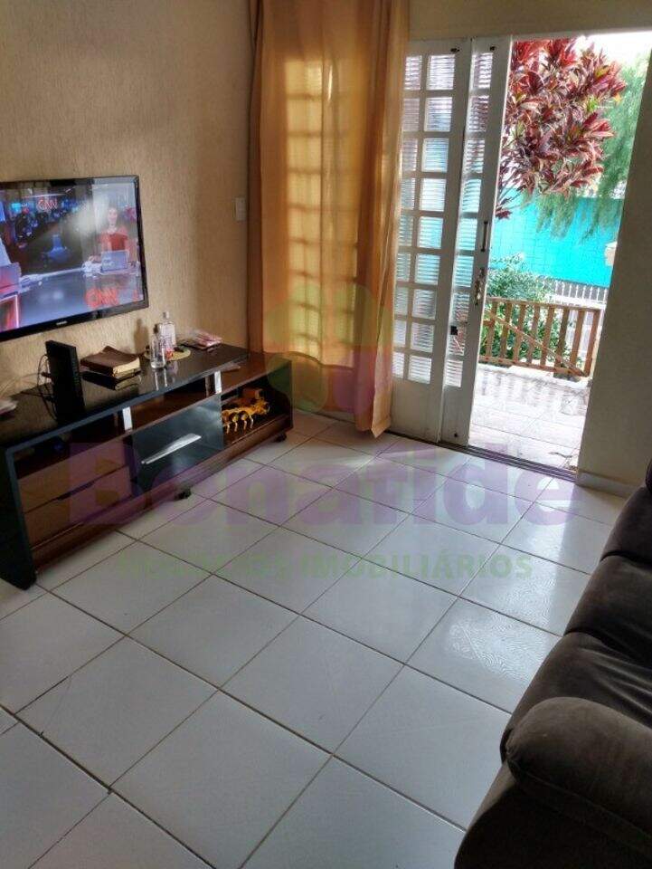 Casa à venda no Jardim do Lago: 