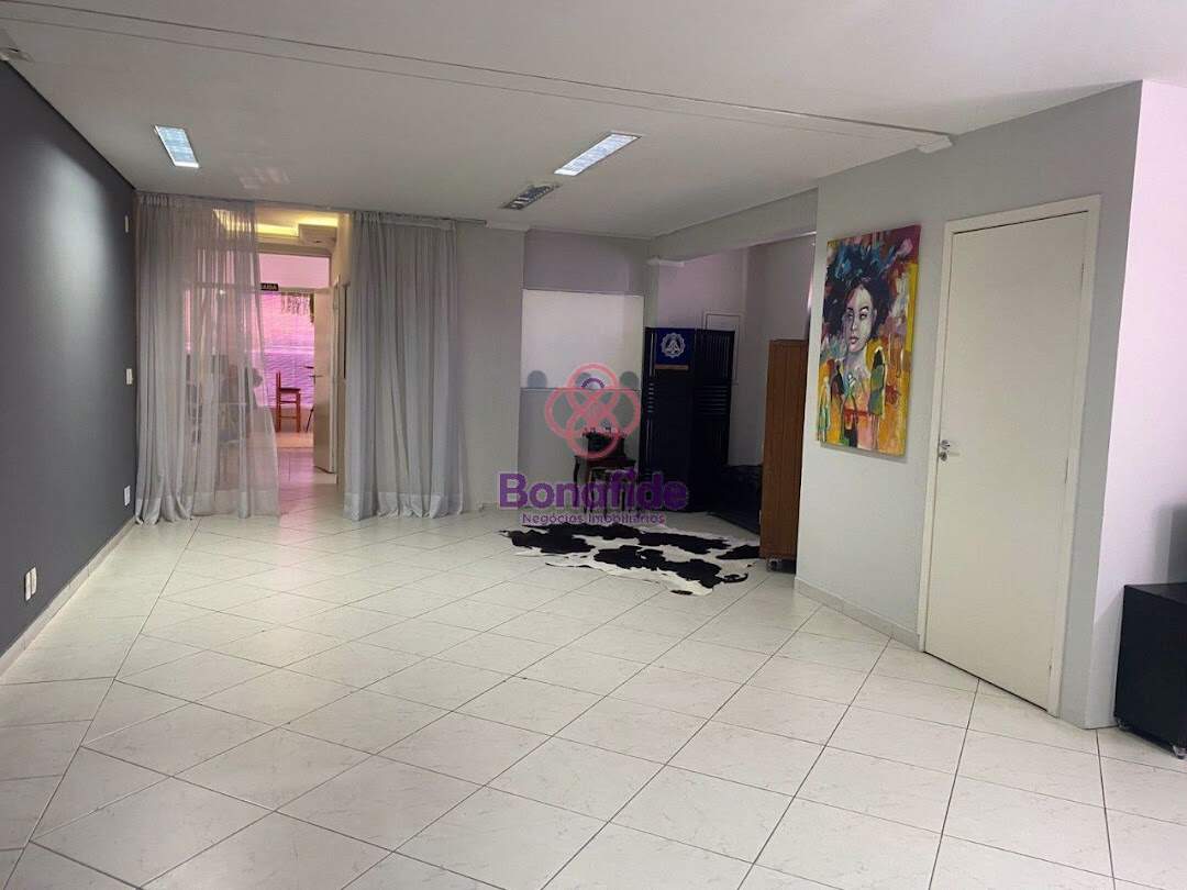 Salão à venda no Vila Vianelo: 