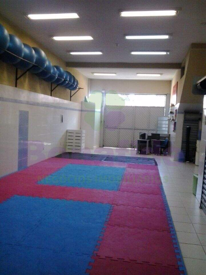 Casa à venda no Parque Almerinda Pereira Chaves: 