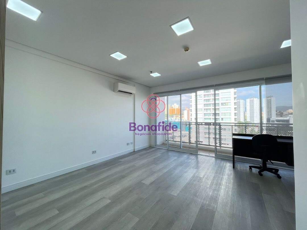 Sala à venda no Anhangabaú: 