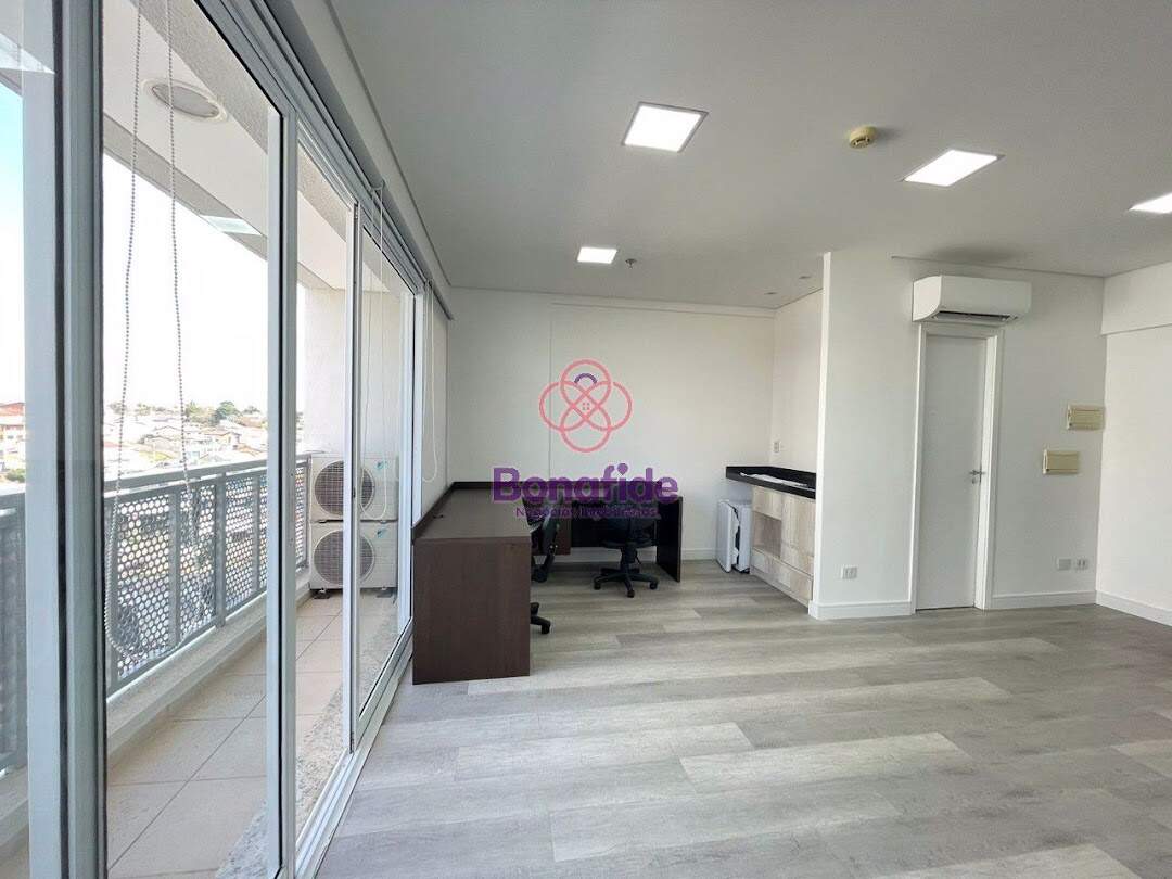 Sala à venda no Anhangabaú: 