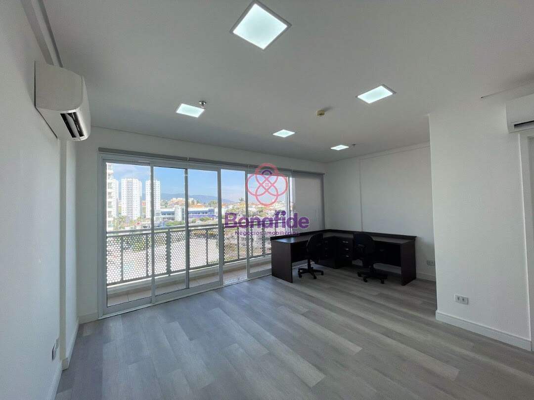 Sala à venda no Anhangabaú: 