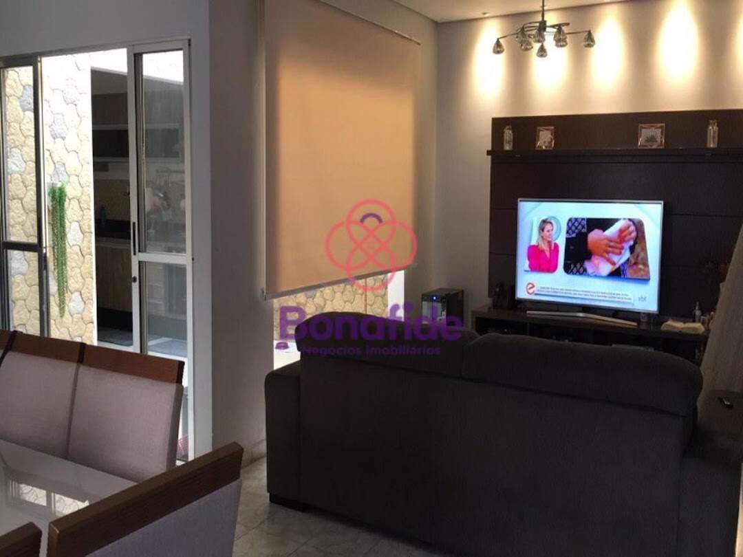 Casa à venda no Jardim Caçula: 