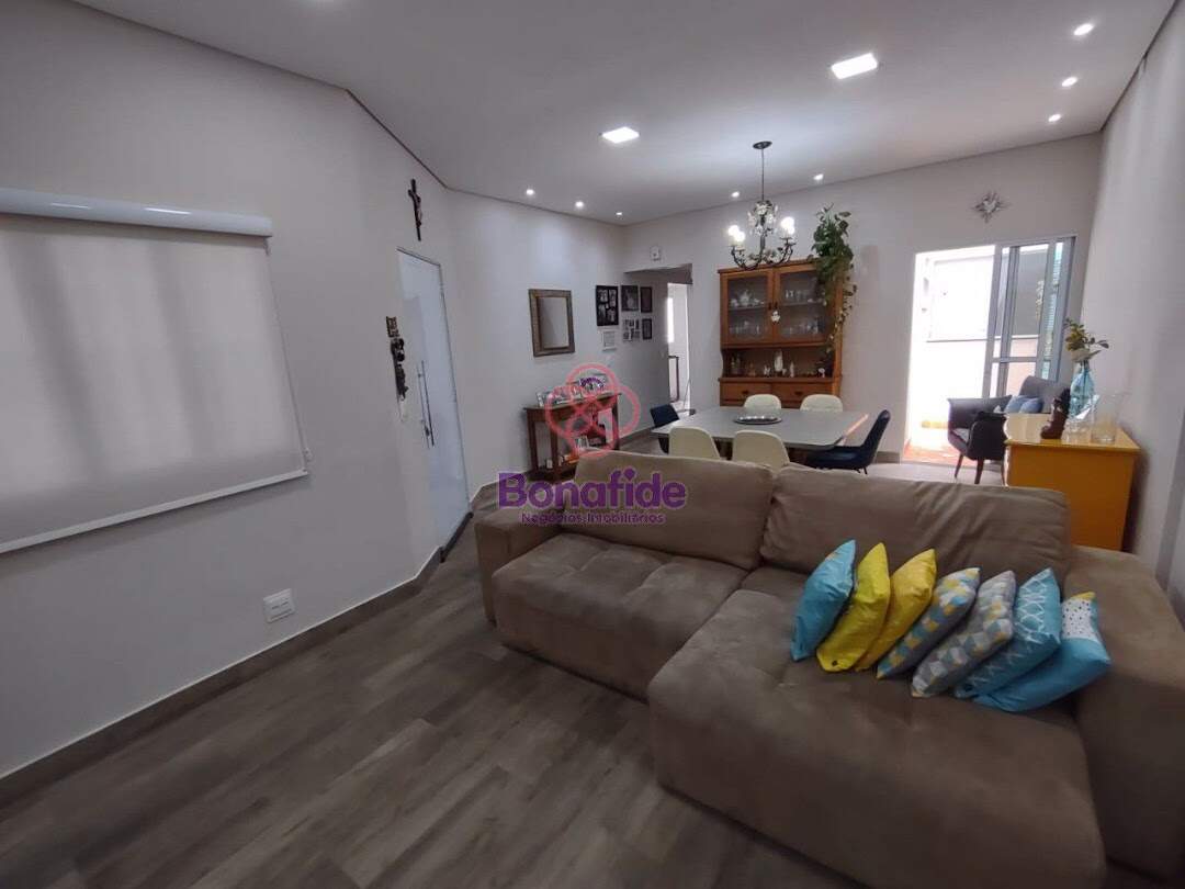 Casa à venda no Vila das Hortências: 