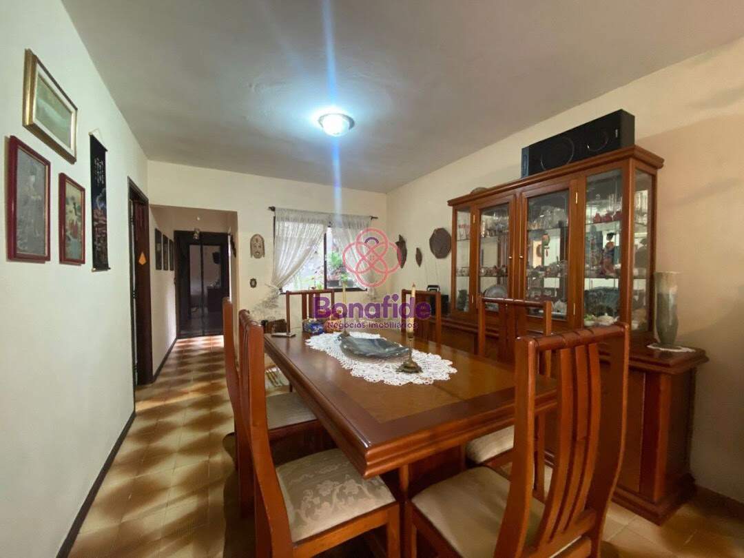 Casa à venda no Jardim Pacaembu: 