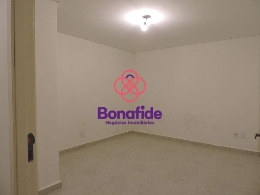 Casa à venda no Centro: 