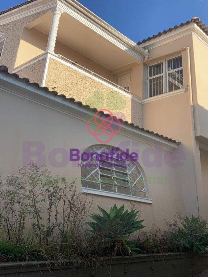 Casa à venda no Centro: 