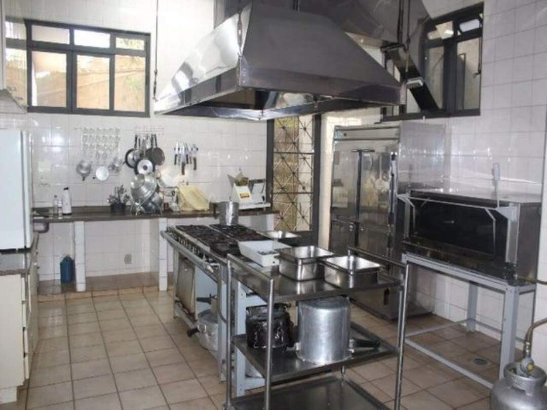 Ponto à venda no Bairro dos Fernandes: 