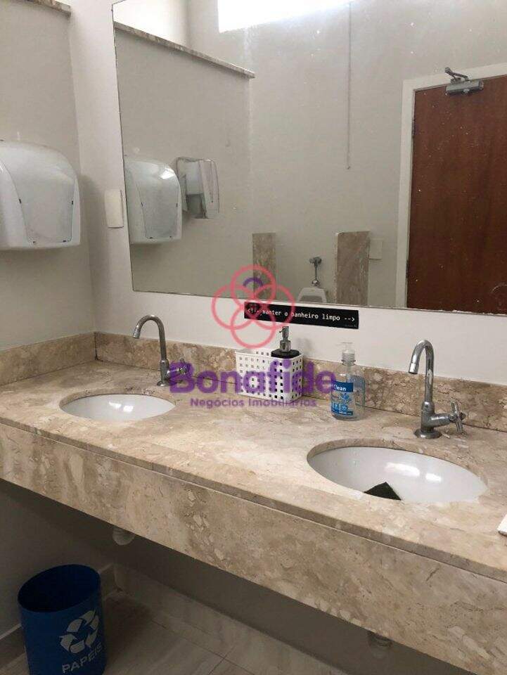 Prédio à venda no Vila Torres Neves: 