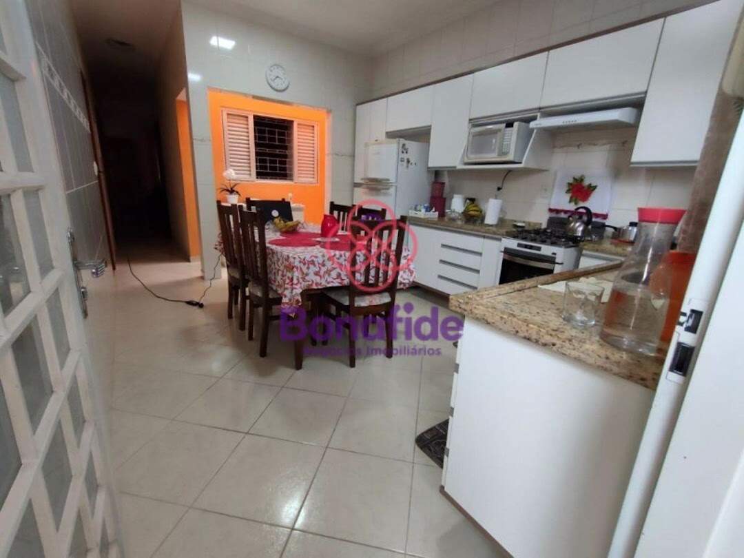 Casa à venda no Jardim Marambaia: 