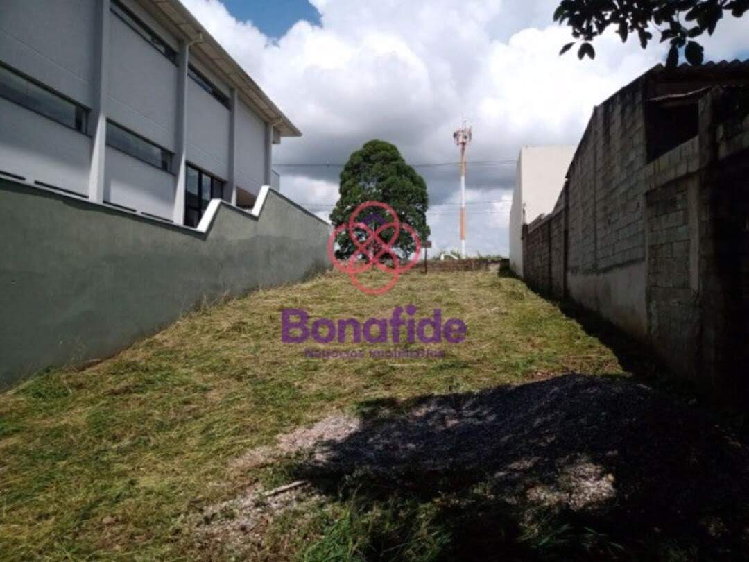 Terreno à venda no Jardim Celeste: 