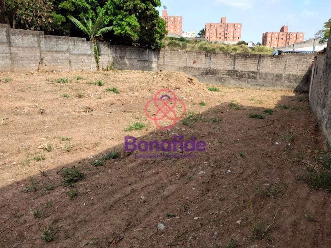 Terreno à venda no Jardim Adélia: 