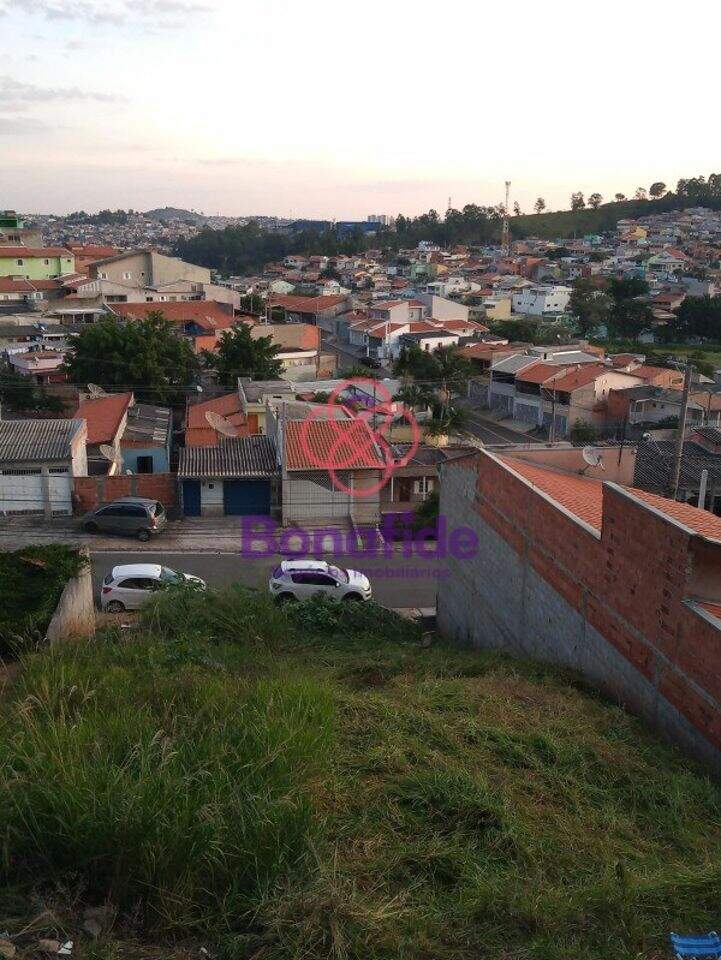 Terreno à venda no Jardim América II: 