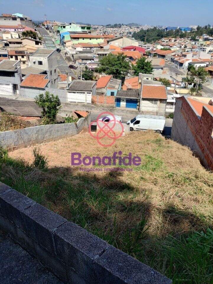 Terreno à venda no Jardim América II: 