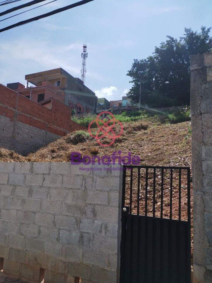 Terreno à venda no Jardim América II: 