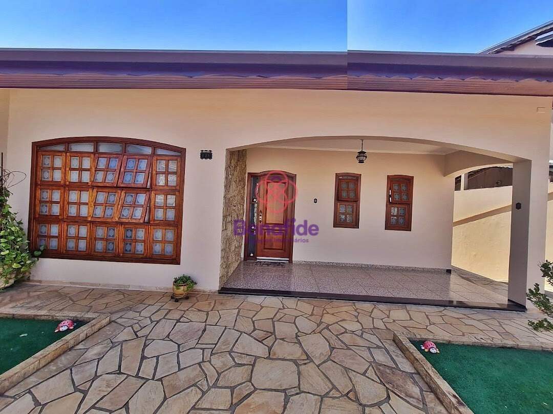 Casa à venda no Jardim Ana Luiza: 