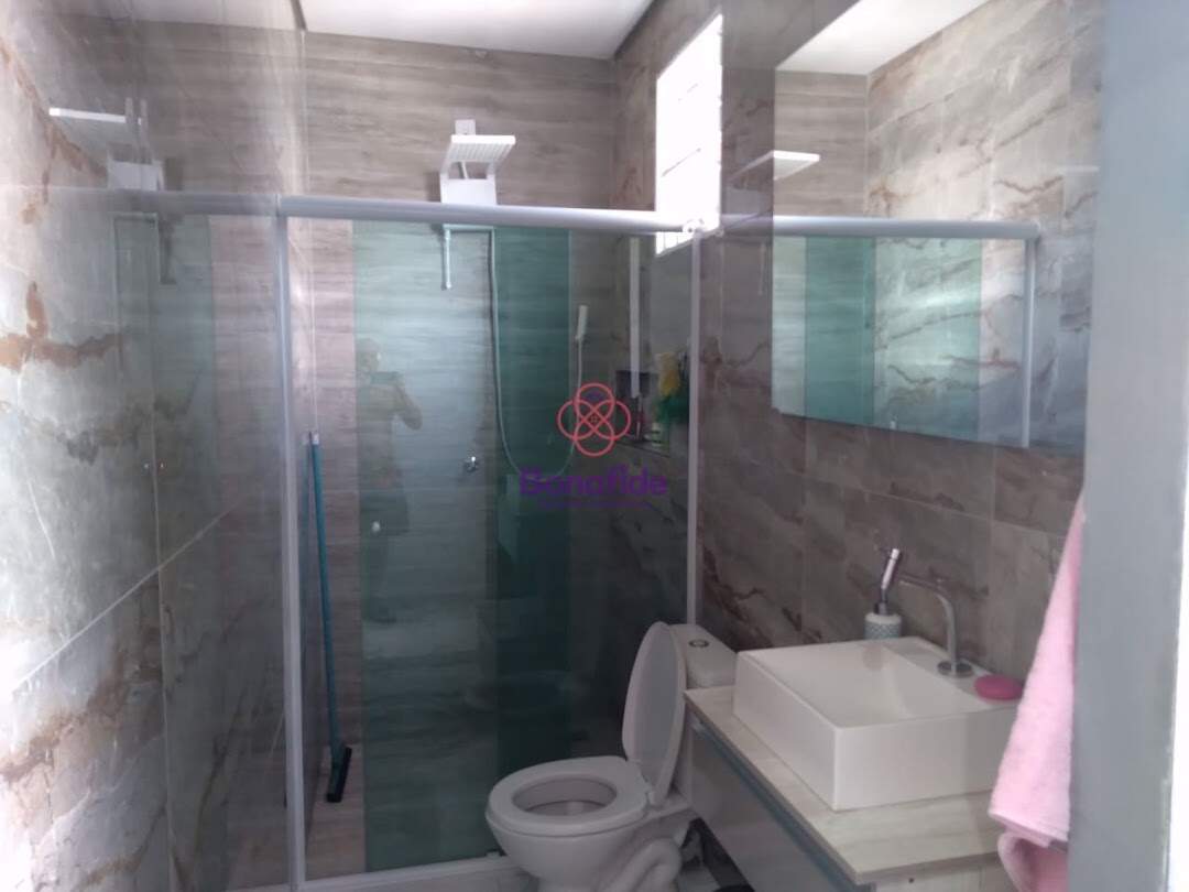 Casa à venda no Novo Horizonte: 