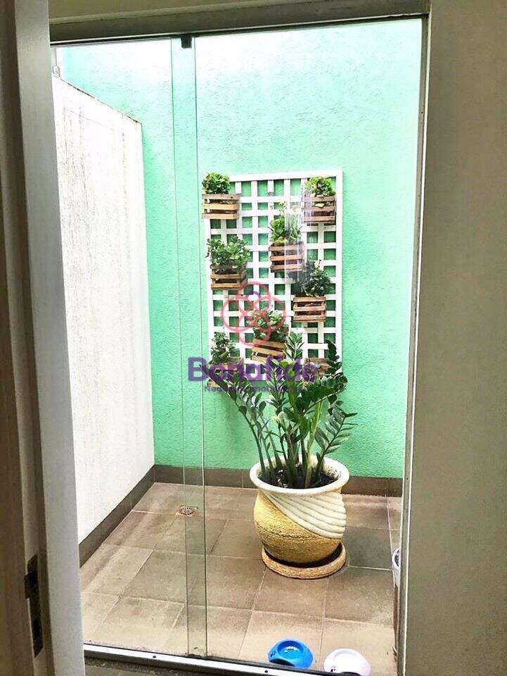 Casa à venda no Parque do Colégio: 