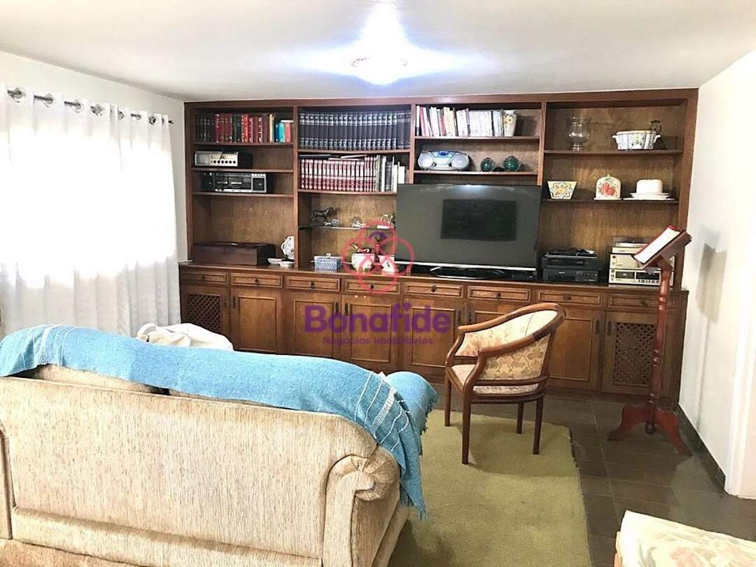 Casa à venda no Parque do Colégio: 