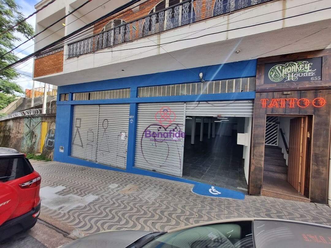 Salão à venda no Centro: 