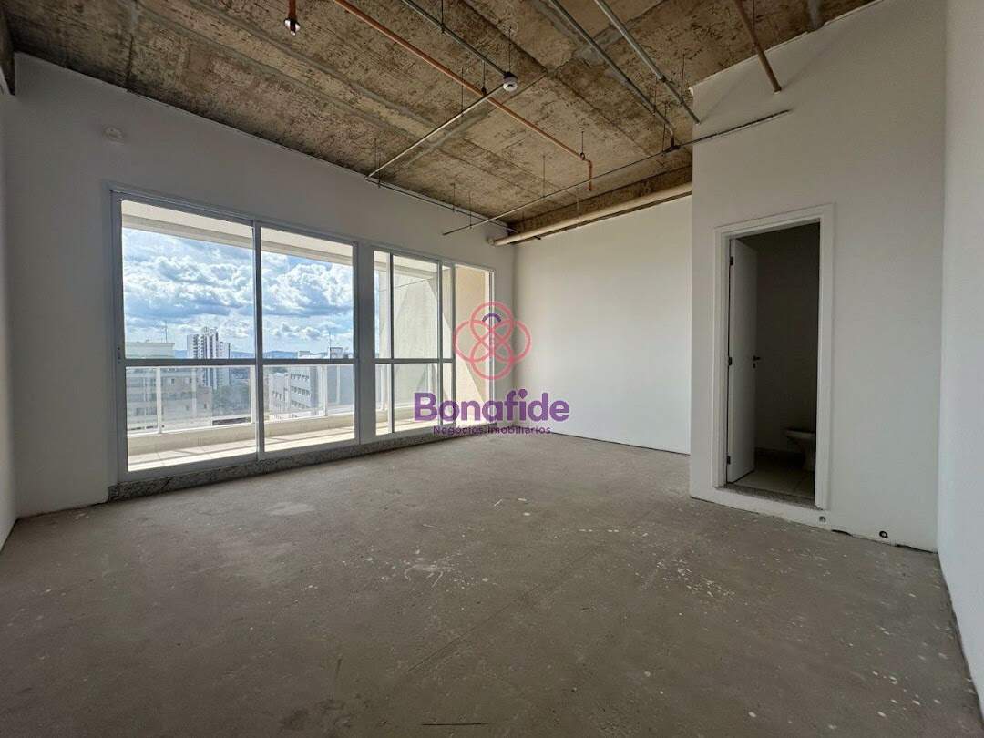 Sala à venda no Anhangabaú: 