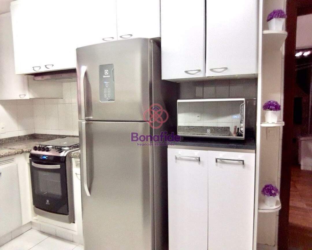 Casa à venda no Vila Galvão: 