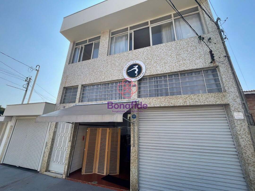 Casa à venda no Anhangabaú: 