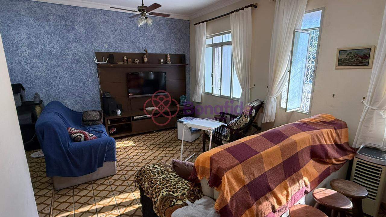 Casa à venda no Jardim Caçula: 