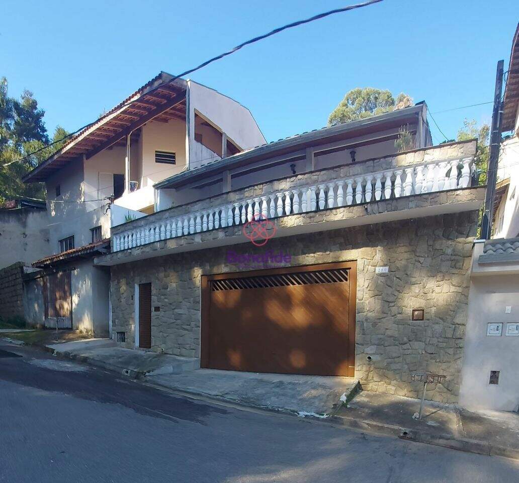 Casa à venda no Jardim Caçula: 