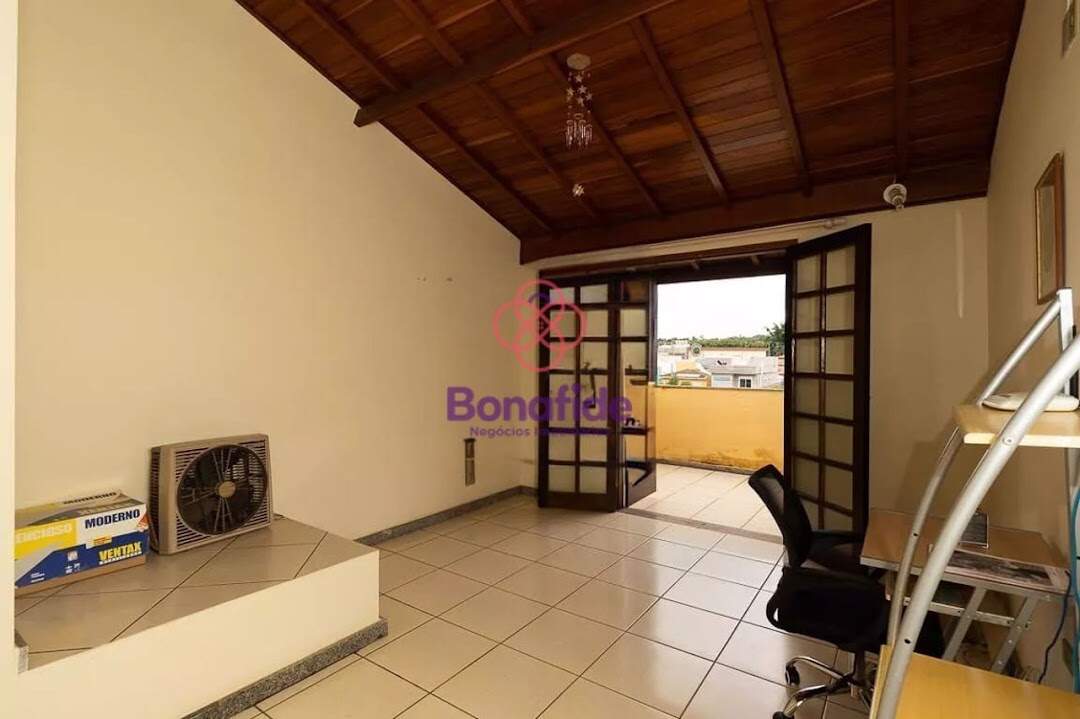 Casa à venda no Loteamento Reserva Ermida: 