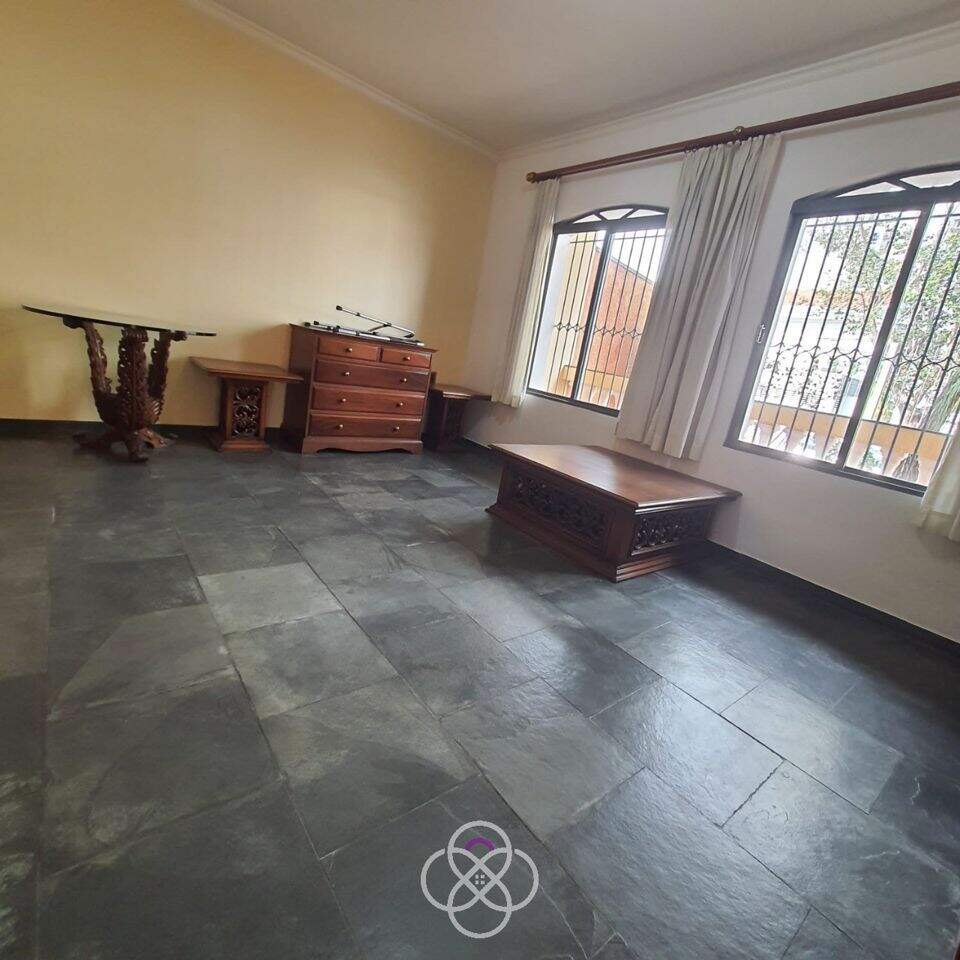 Casa à venda no Jardim Torres São José: 