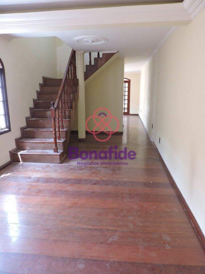 Casa à venda no Engordadouro: 