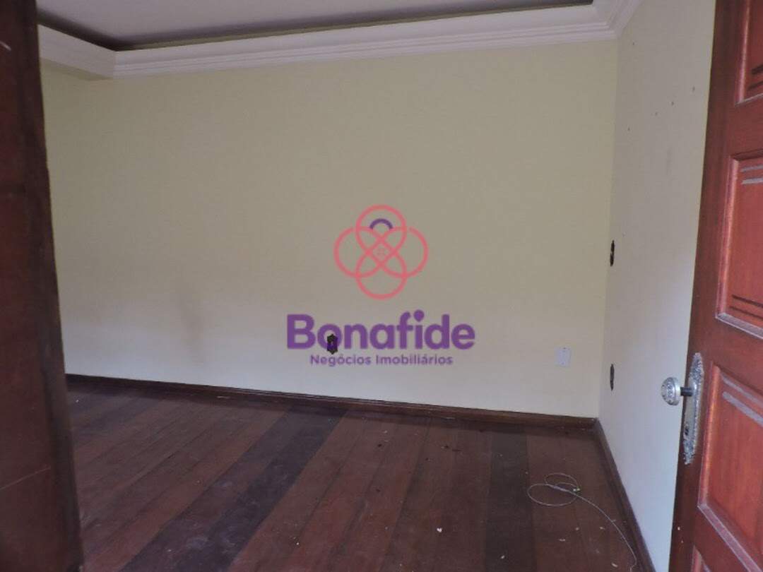 Casa à venda no Engordadouro: 