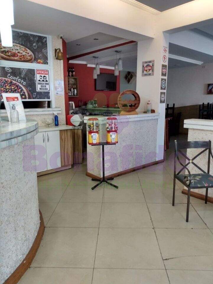 Prédio à venda no Parque Residencial Eloy Chaves: 