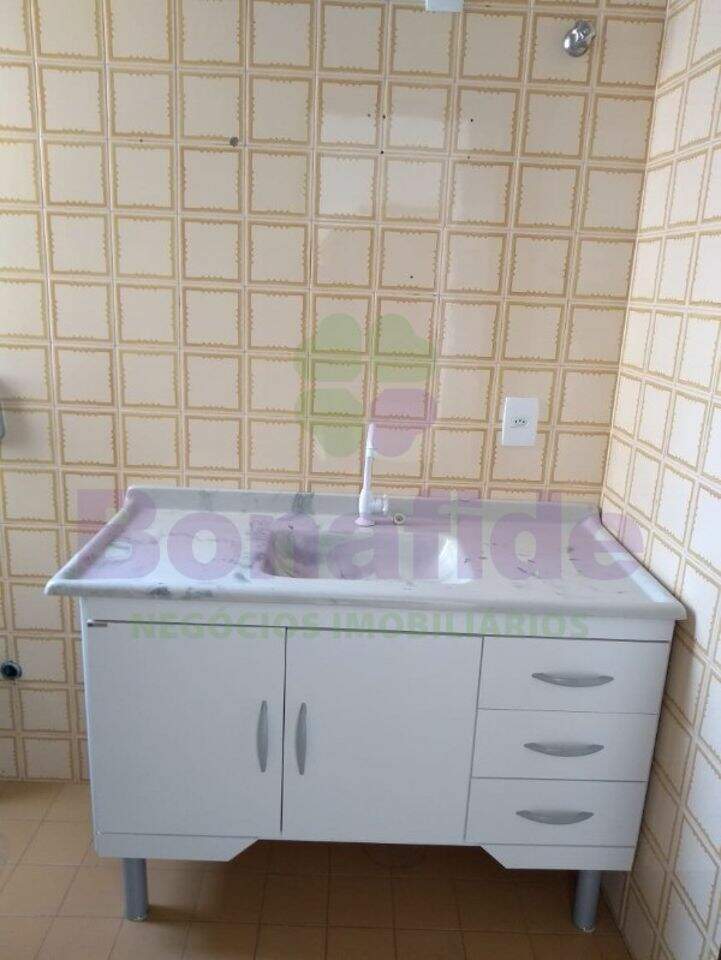 Sala à venda no Centro: 