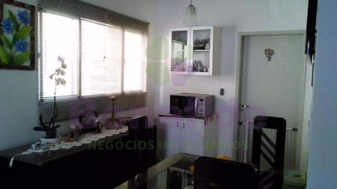 Casa à venda no Jardim Copacabana: 