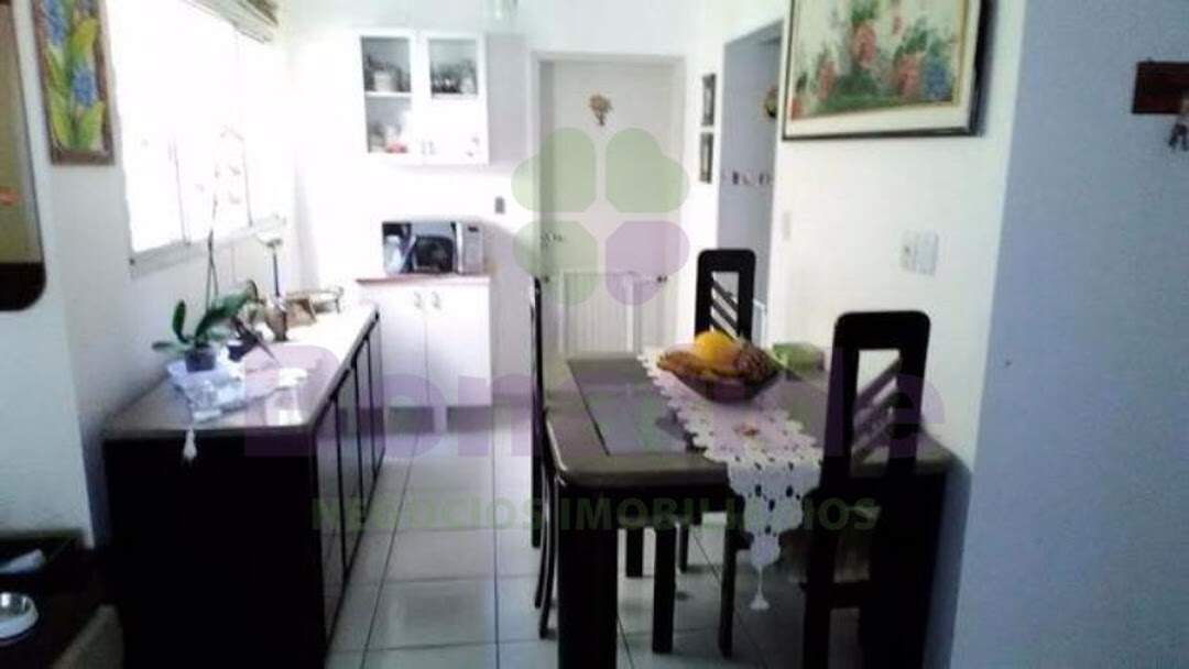 Casa à venda no Jardim Copacabana: 