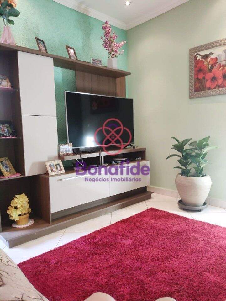 Casa à venda no Loteamento Serra dos Cristais: 