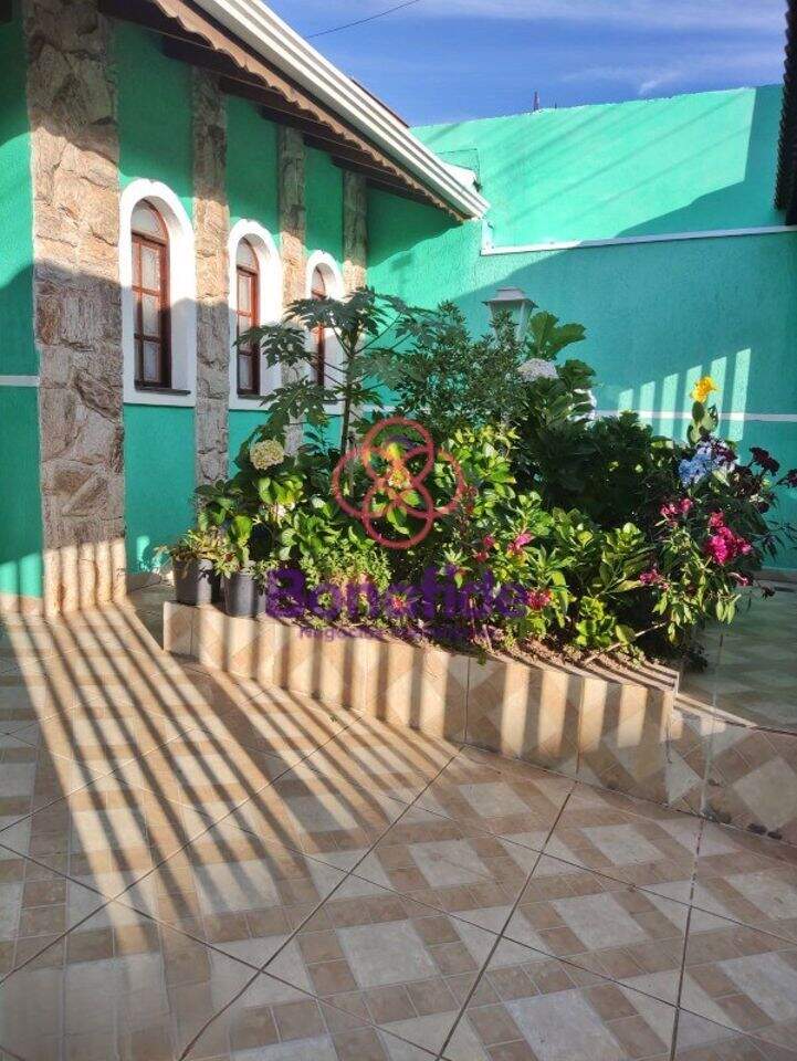 Casa à venda no Loteamento Serra dos Cristais: 