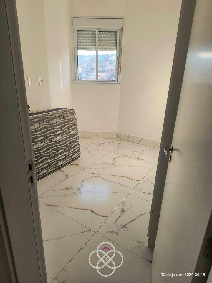 Apartamento à venda no Jardim das Palmeiras: 