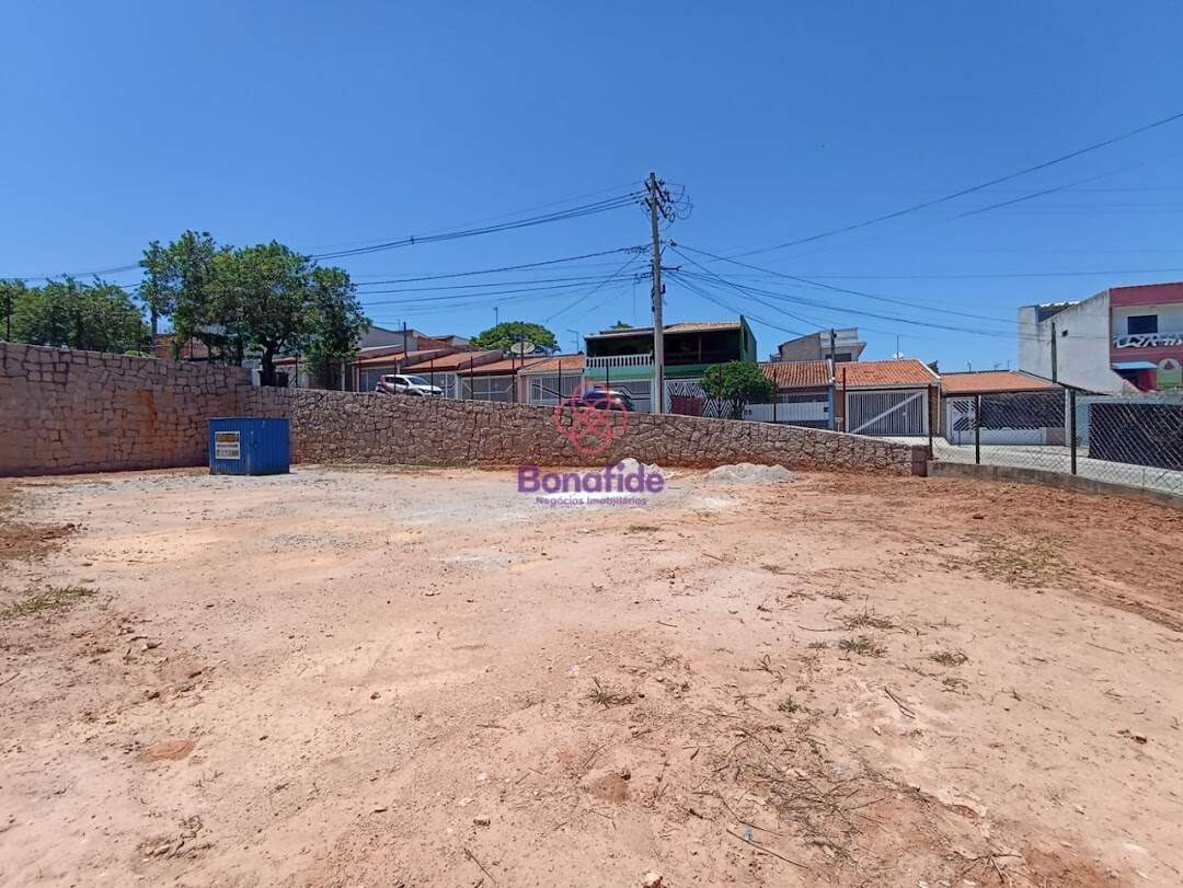 Terreno à venda no Fazenda Grande: 