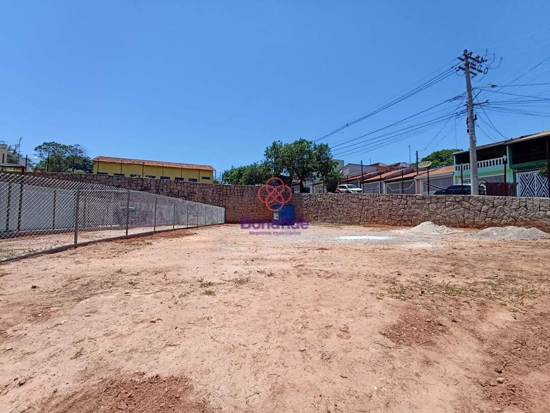 Terreno à venda no Fazenda Grande: 