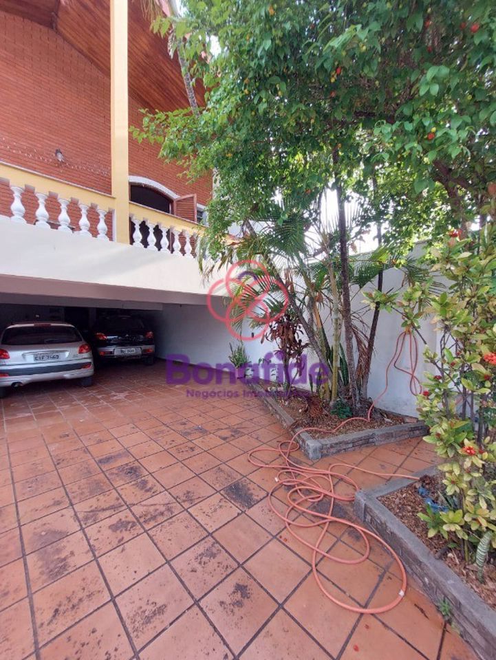 Casa à venda no Vila São João Batista: 